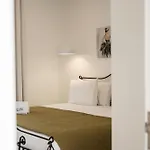 Otel Azores Homes & 4*
