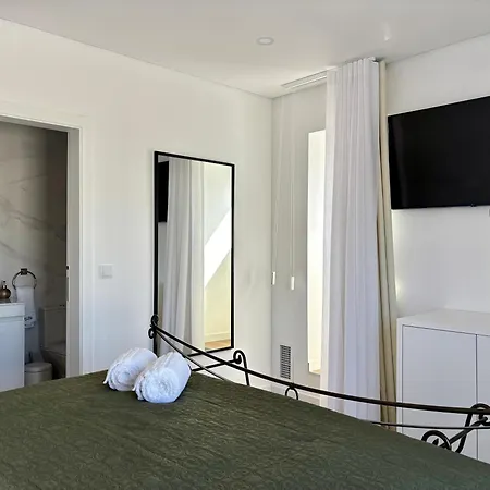 Azores Homes & Hotel