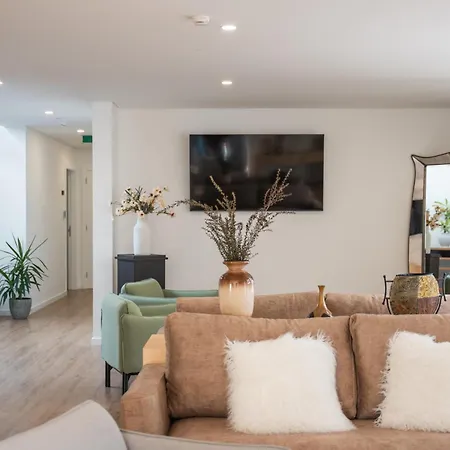 Azores Homes & 4* Ponta Delgada (Sao Miguel)