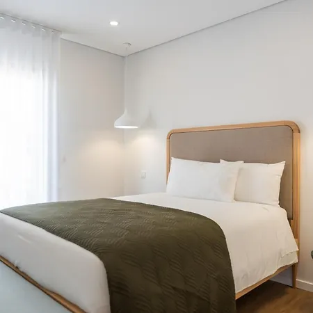 Azores Homes & 4*