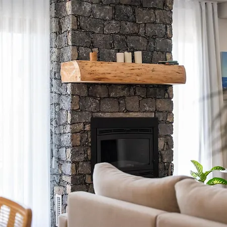 Azores Homes & Hotel