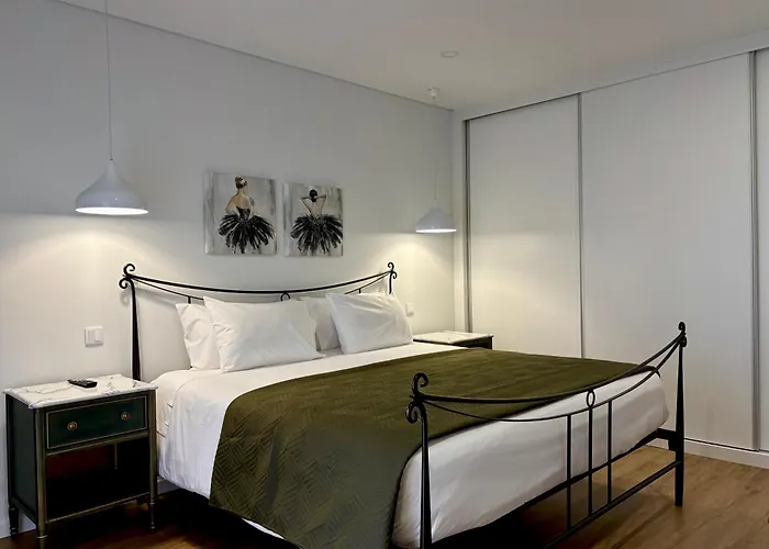 Azores Homes & 4* Ponta Delgada