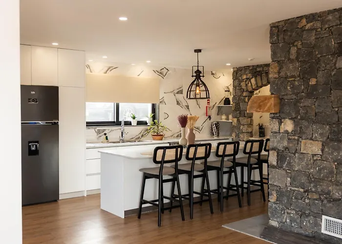 Hotel Azores Homes & Ponta Delgada (Sao Miguel)