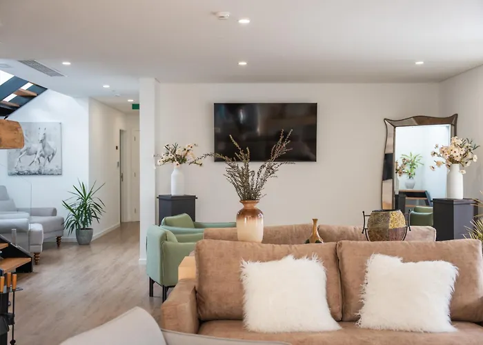 Azores Homes & 4* Ponta Delgada (Sao Miguel)