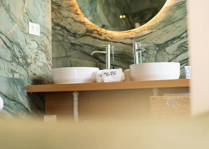 Azores Homes & Hotel 4*